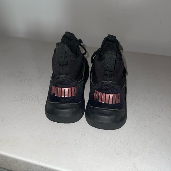 Puma woman - Picture 4 of 4